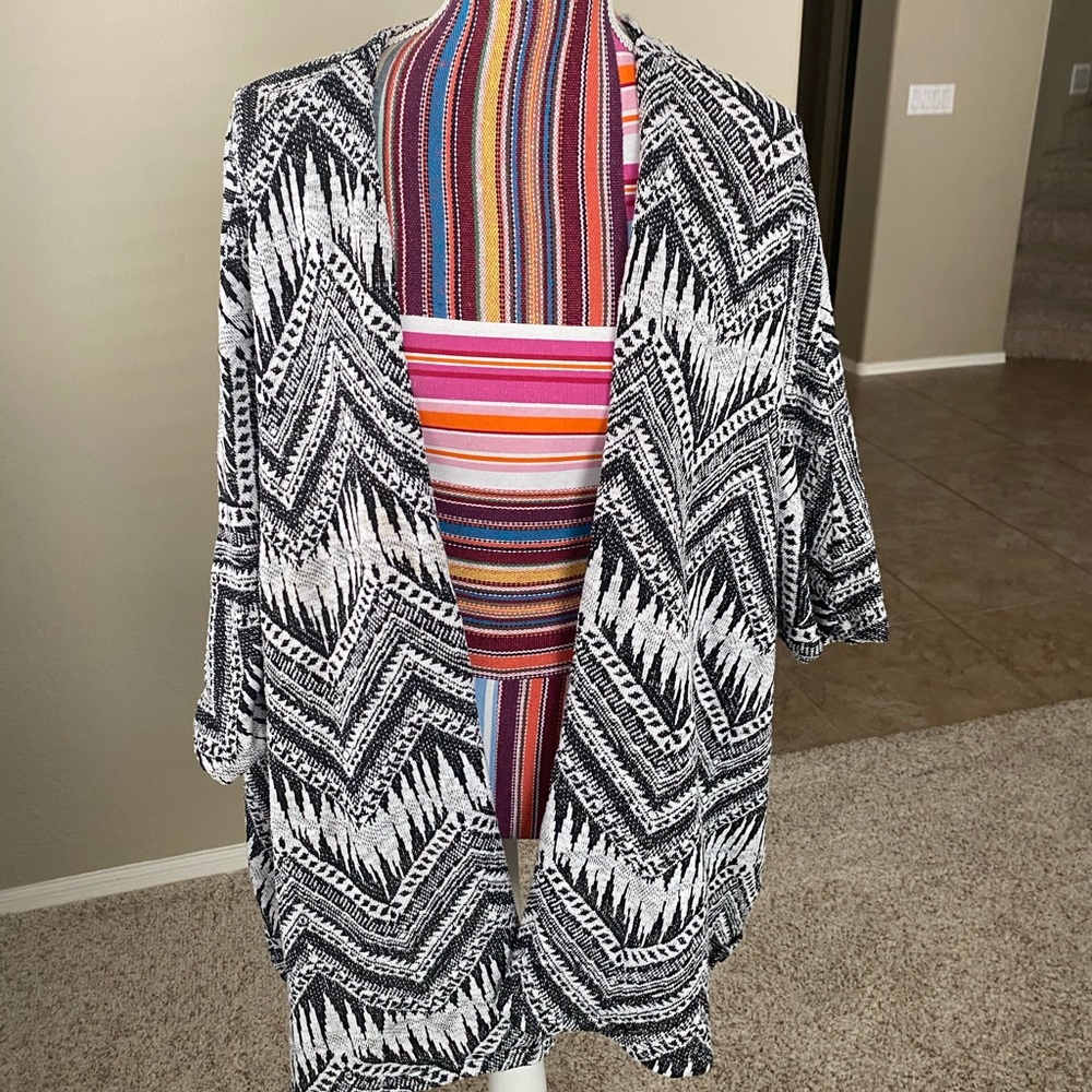 BOHO CARDIGAN SHAWL
